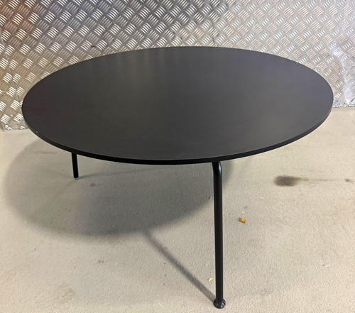 Modern round black coffee - round,