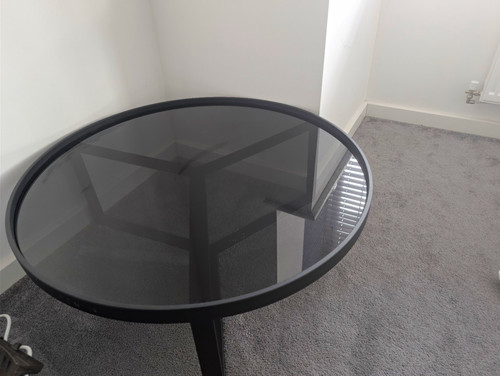 Made round black glass top - round,